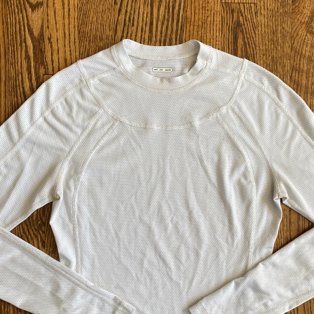 White with tiny grey polka dots Lululemon long sleeve with silverescent, XS/S - Picture 2 of 13